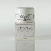 Crema viso con confezione
